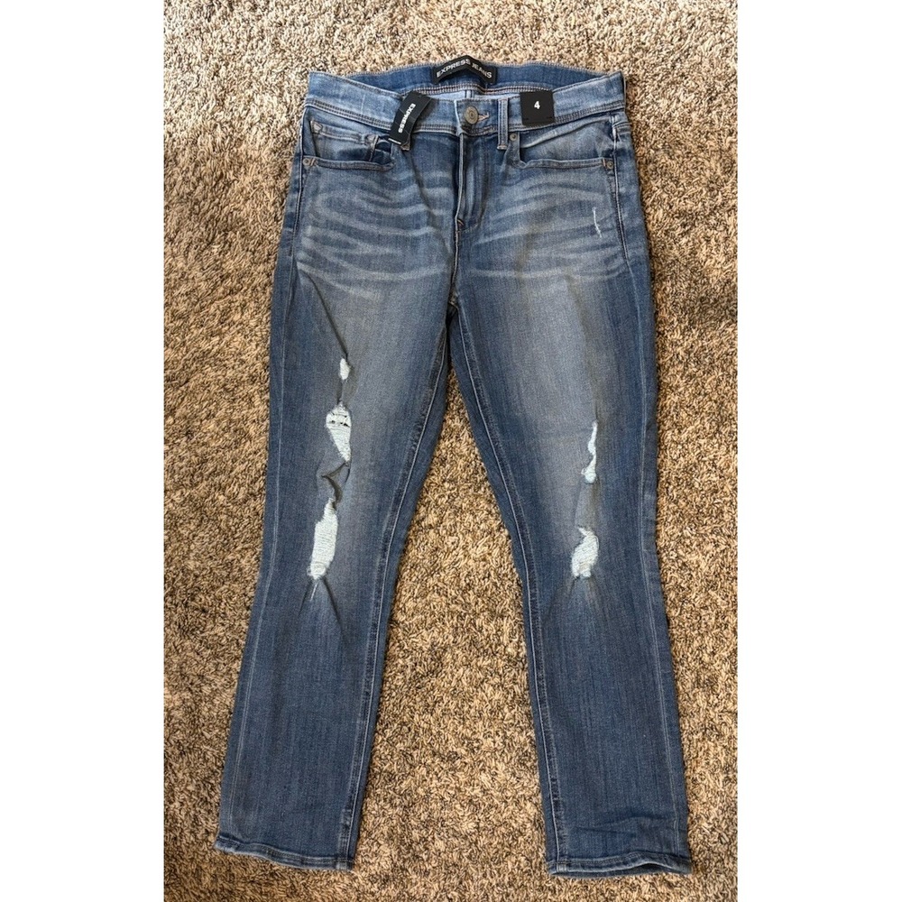 NWT Express Jeans Cropped Legging Mid Rise Ripped Medium Wash Women’s Size 4